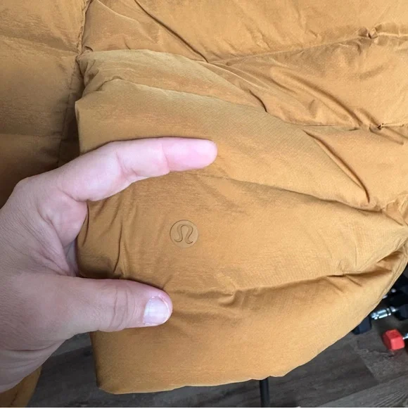 Lululemon Navigation Stretch Down Jacket - Picture 9 of 12